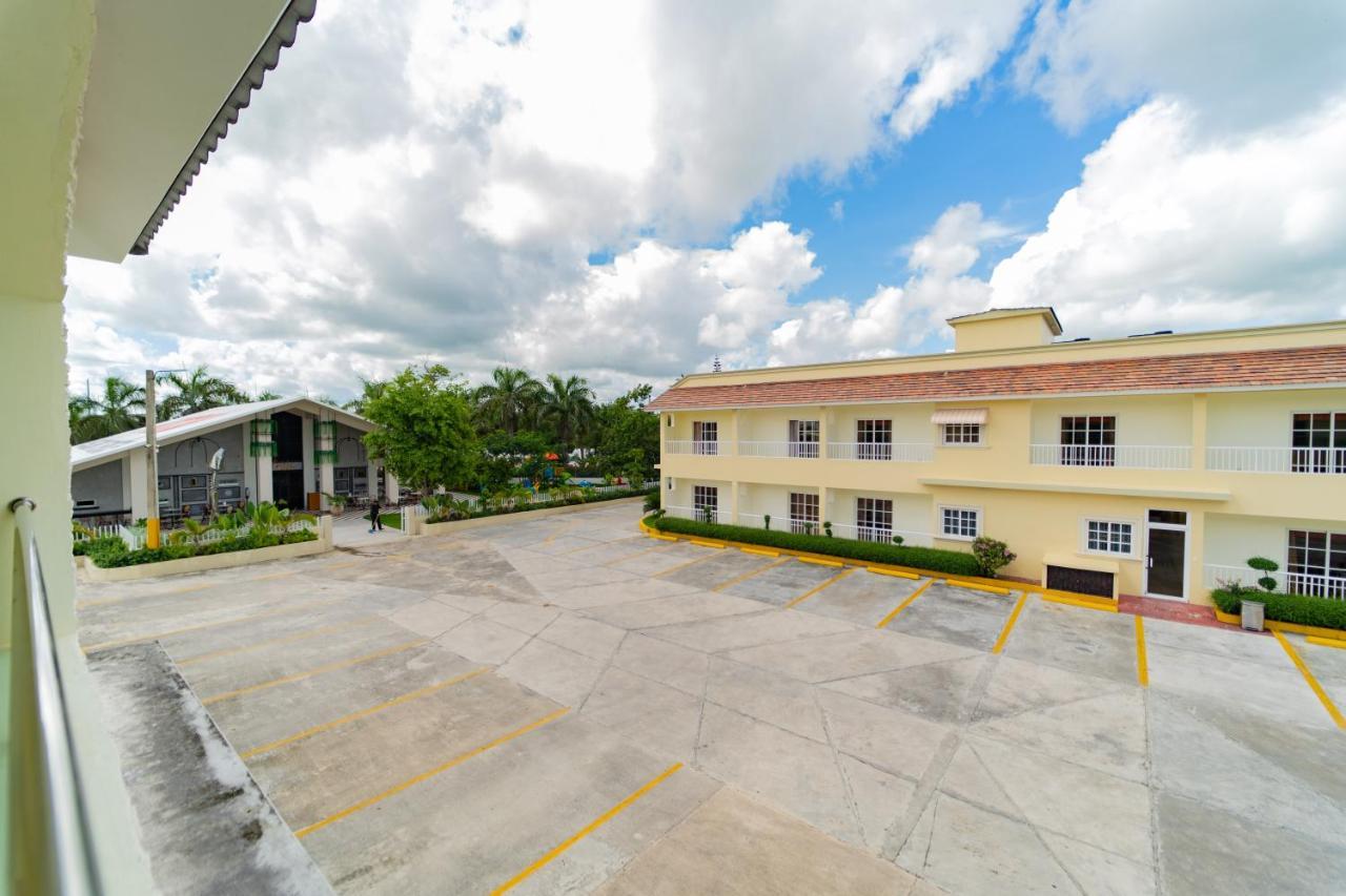 Hotel Yonu Punta Cana Zewnętrze zdjęcie