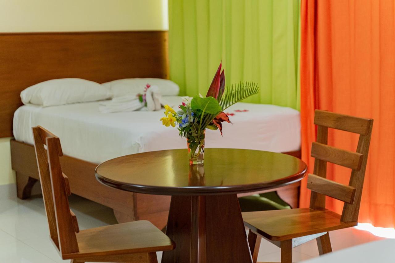 Hotel Yonu Punta Cana Zewnętrze zdjęcie