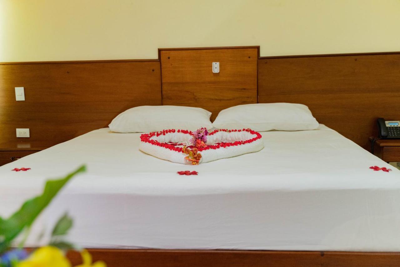 Hotel Yonu Punta Cana Zewnętrze zdjęcie