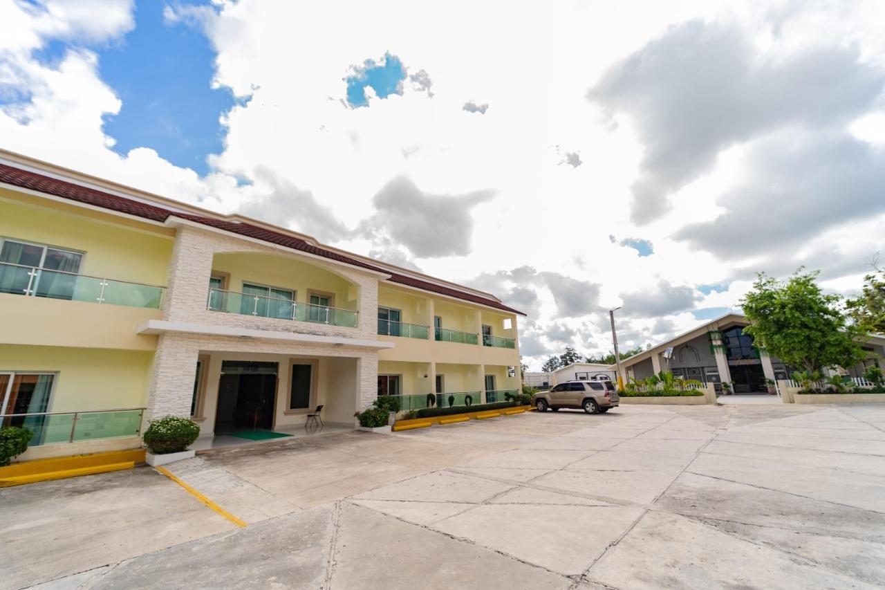 Hotel Yonu Punta Cana Zewnętrze zdjęcie